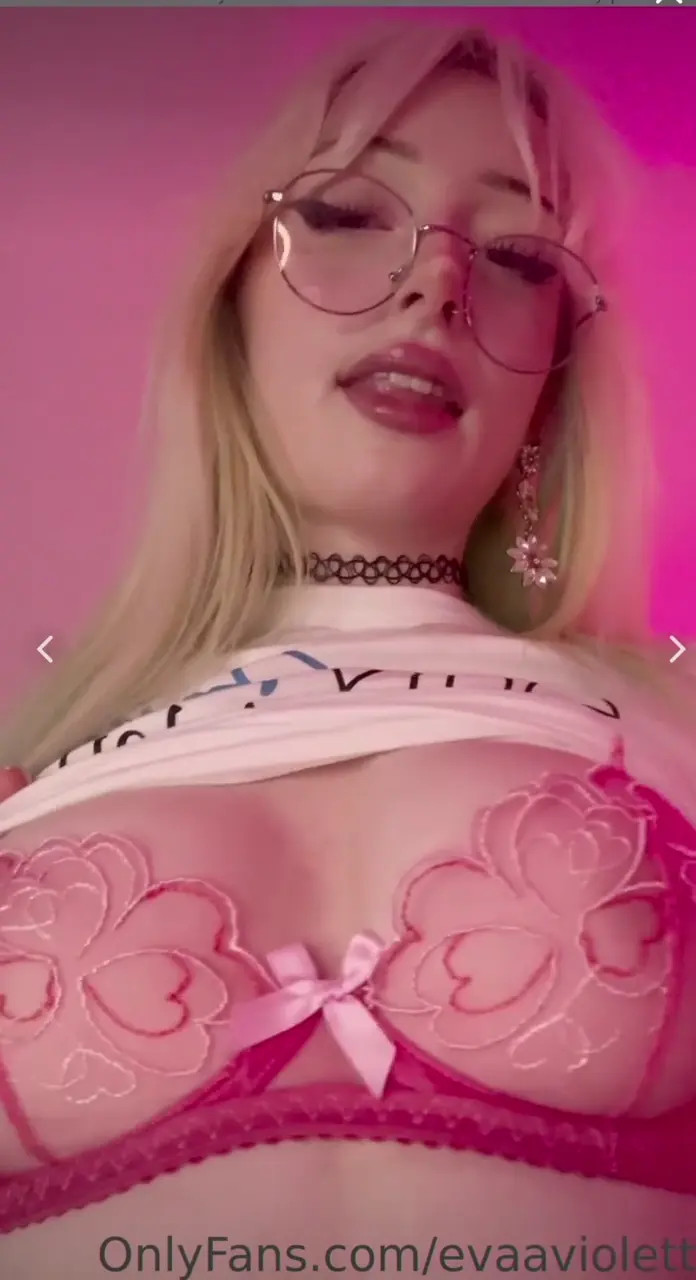 Evaviolettt Nude Leaked OnlyFans Video #109777