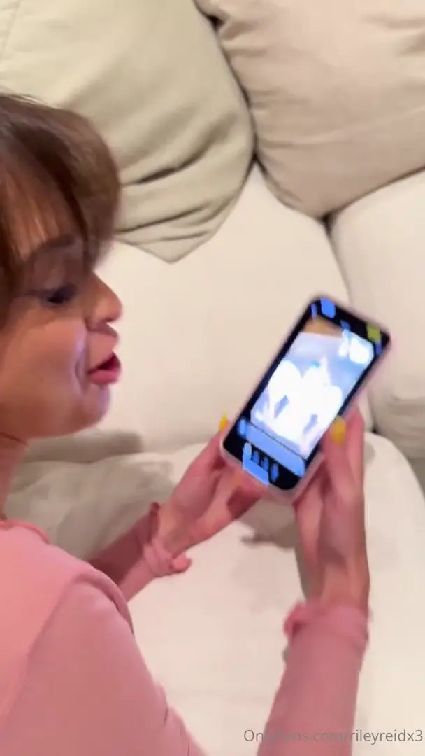 Rileyreid Nude Leaked OnlyFans Video #112020