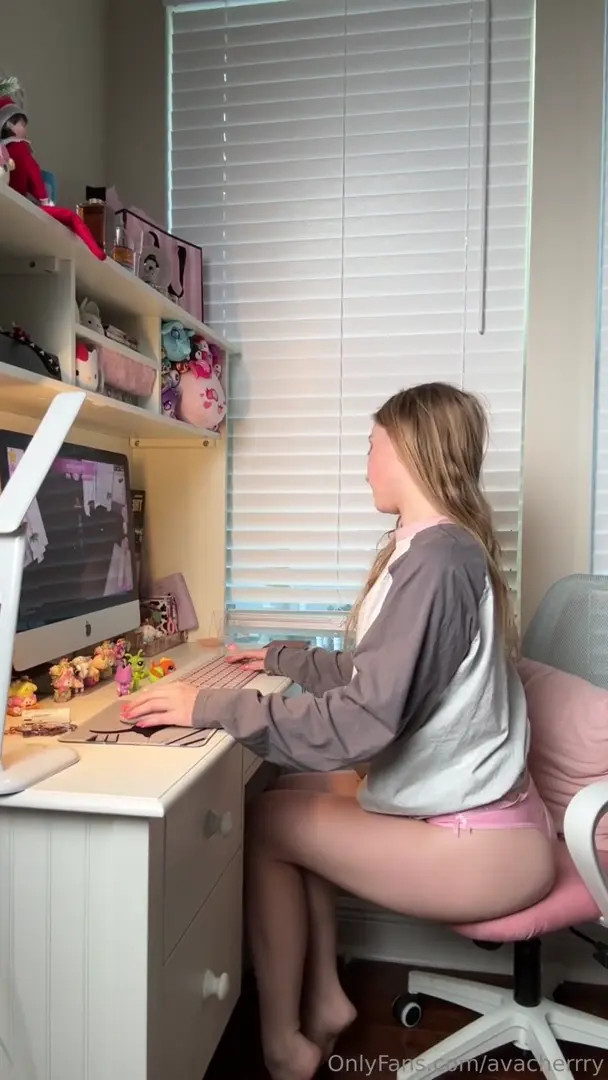 Avacherrry OnlyFans Leaked Nude Video #112299