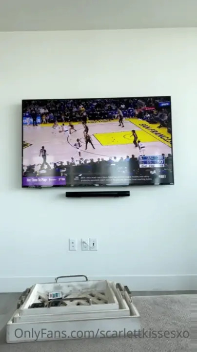 ScarlettKissesXO 44 - Balcony Intense Sextape