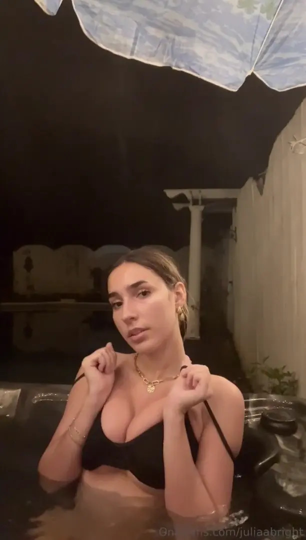 Juliabright Nude Leaked OnlyFans Video #148763