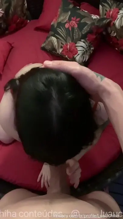 Lau Uchiha Sucks A Cock Tenderly