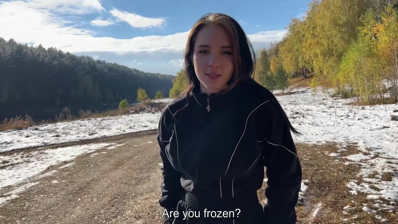 Sweetie Fox's Outdoor Sex Ends With CIM