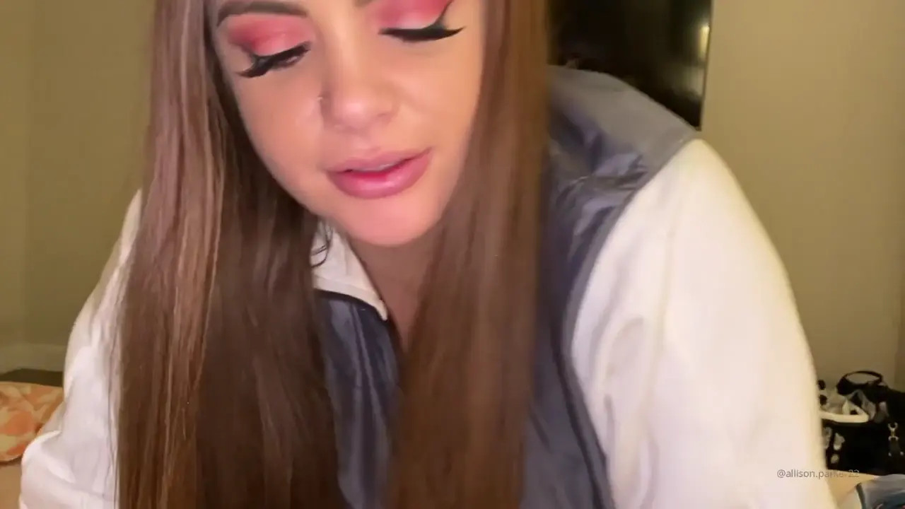 Allison Parker Gets Creampied After Sex