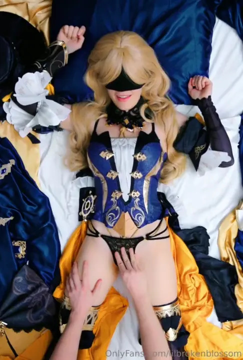 LilBrokenBlossom's Pussy Fingering Session As Navia - ePornLeak