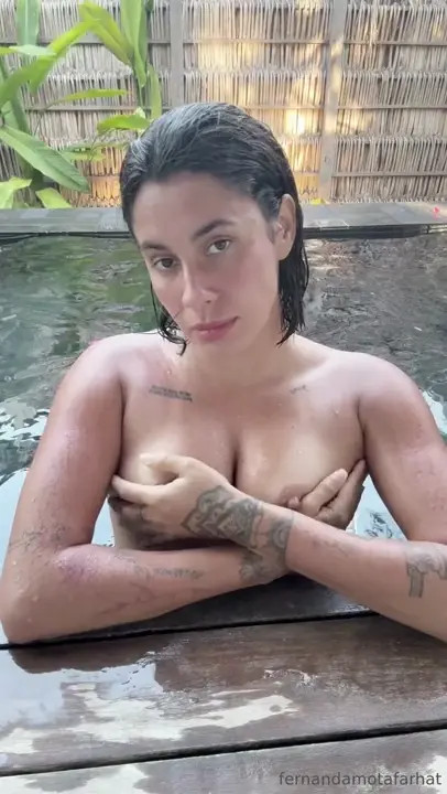 Fernanda Mota Farhat Teasing With Her Sexy Body