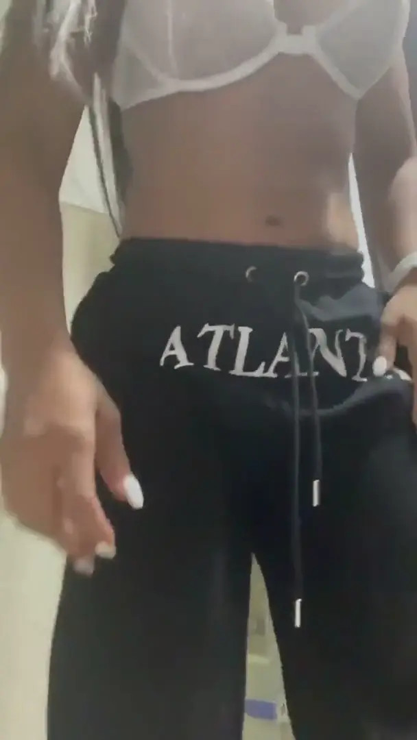 Camilitavip OnlyFans Leaked Nude Video #176195