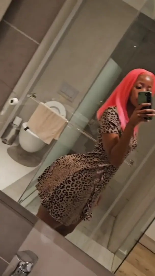 Mazizi220 OnlyFans Leaked Nude Video #182932