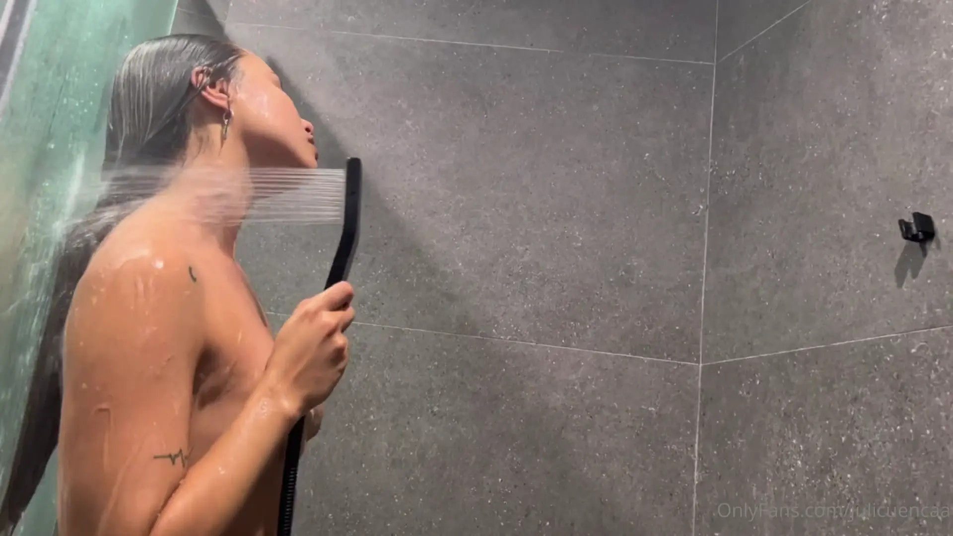 Julicuencaa OnlyFans Leaked Nude Video #190787