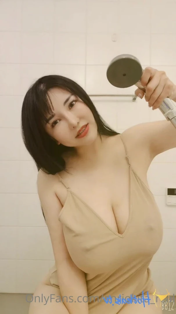 沖田杏梨 Anri Okita [ anriokita_real ] - Kisskiss 💗