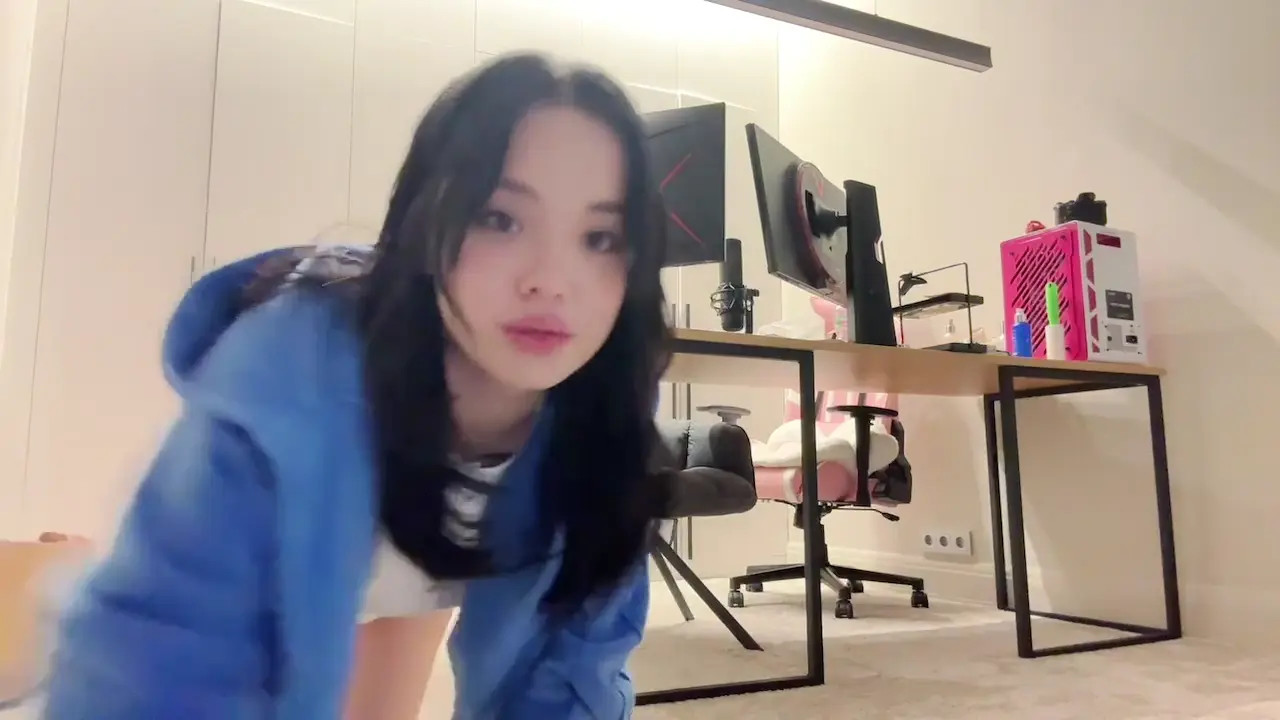 Lyna_com2000 OnlyFans Leaked Nude Video #195264