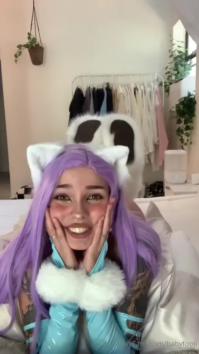BabyFooji Tries To Keep You Entertained