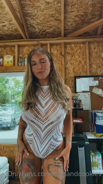 CatsAndCookies' Jiggly Ass Teasers - ePornLeak