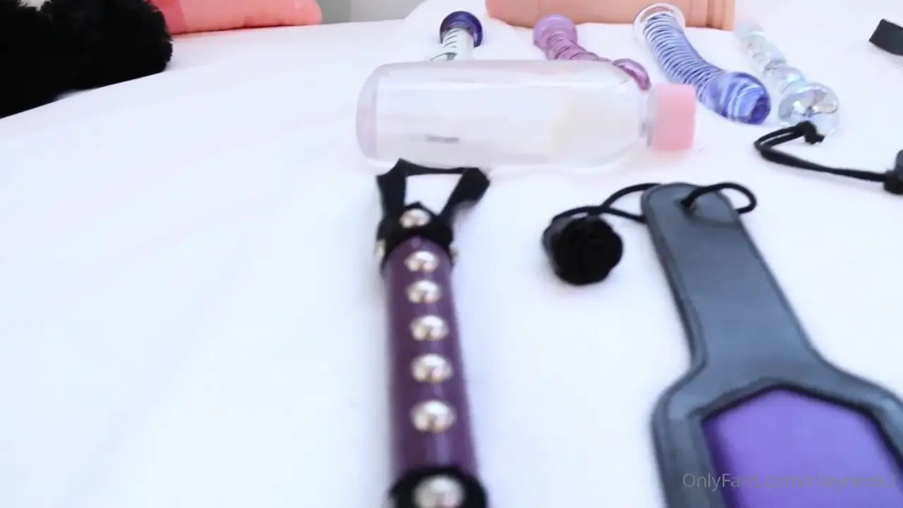 Riley Reid Fucks With A Dildo While Handcuffed