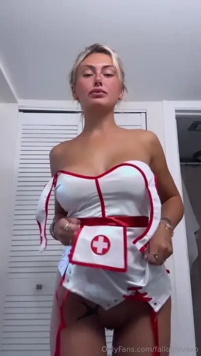 Horny Nurse Fallonlovexo Plays With Her Tits