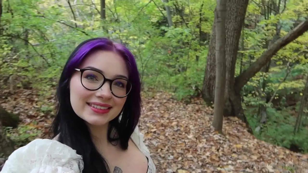 Naomi Hughes Gets Fucked By Ghostface In The Forest