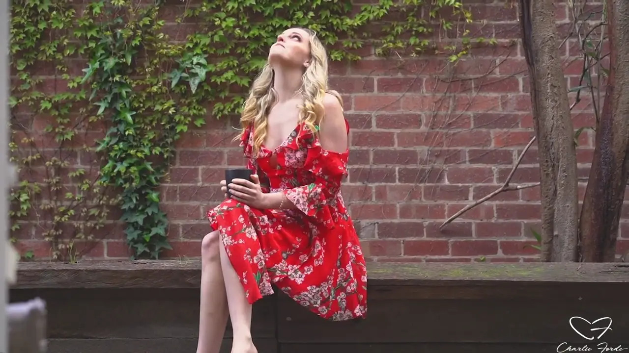 Charlie Forde Squirts Early In The Morning