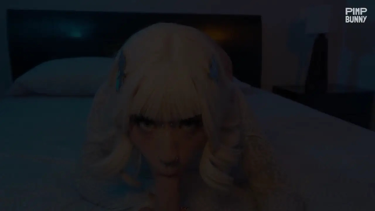 Goth Cute Mia For You Masturbates Close Up