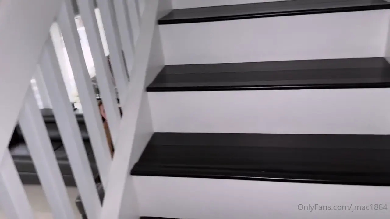 JMac Fills Red Eviee's Pussy