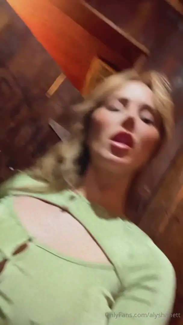 Alyshanett OnlyFans Leaked Nude Video #211889