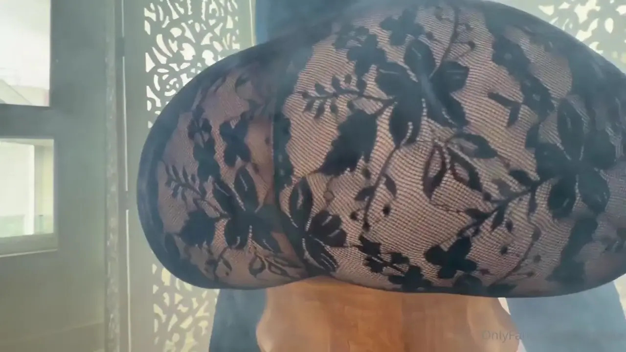 Ellie Nova Gets Drilled By Dredd's BBC