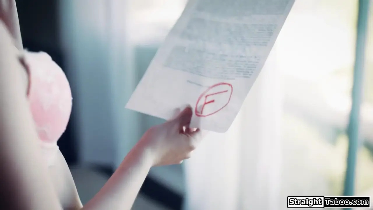 AliyaBrynnXXX Gets Pounded By Her Teacher