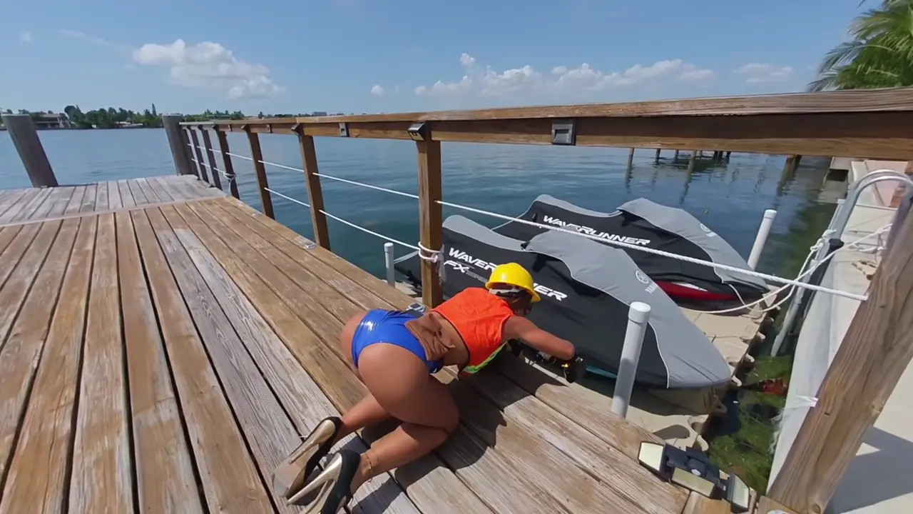 Construction Worker Miss Lexa Gets Fucked