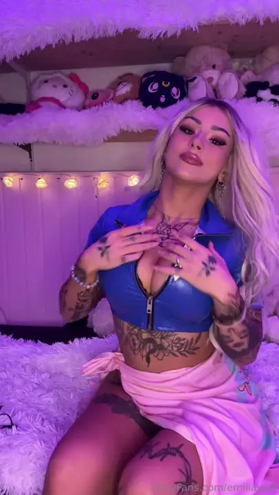 Emilia Jolie Shows Off Her Tattooed Sexy Body