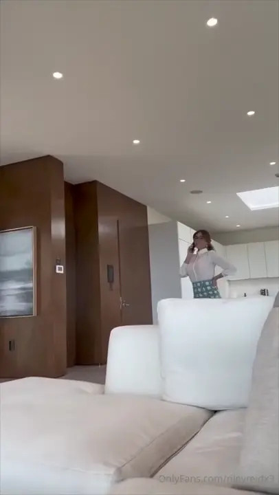 Riley Reid Fucks Her Lazy Stepson