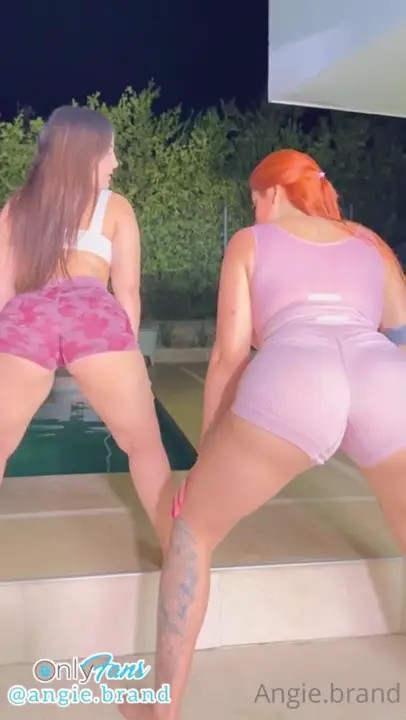 Angie Brand & AndyCandyReal's Lesbian Sextape
