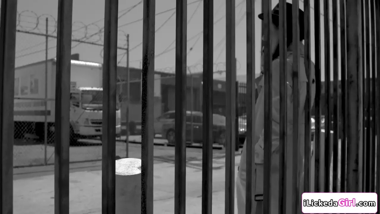 Casey Calvert & Kristen Scott's Lesbian Sex