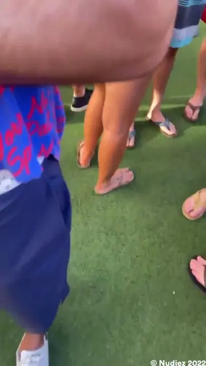 VikingDollVip Skips The Party To Have Sex - ePornLeak