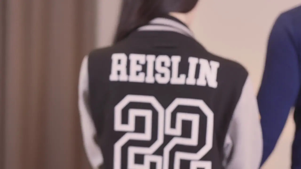 Reislin's Surprise Threesome With Sia Siberia