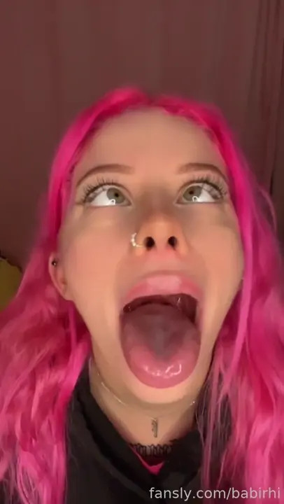 Wants A Cock In Her Throat