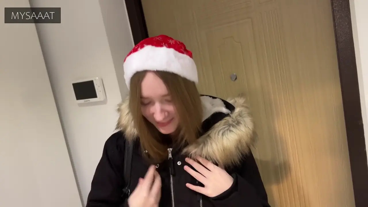 Teen Blonde Mysaaat Has Passionate Sex