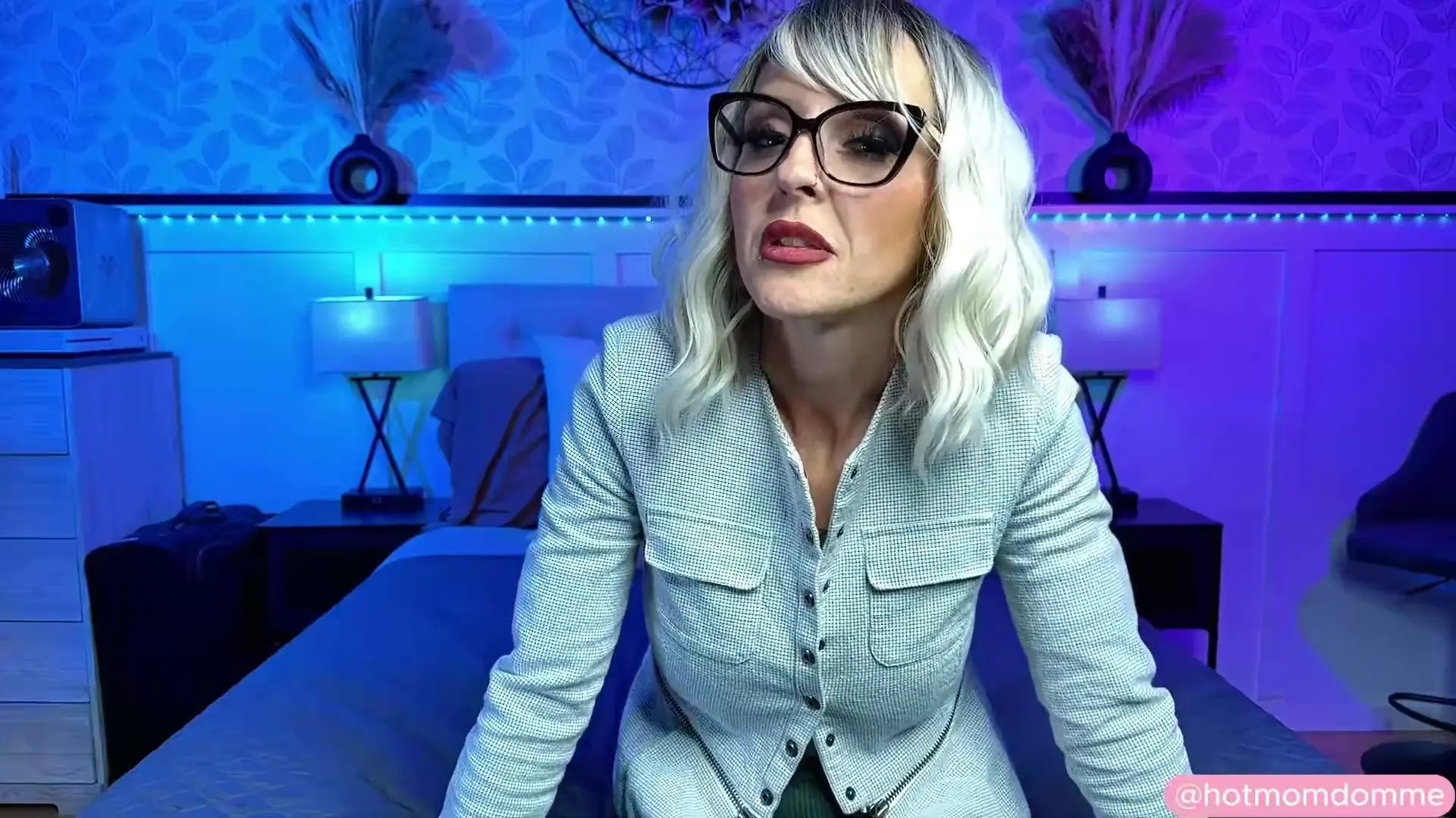 Hotmomdomme OnlyFans Leaked Nude Video #238270