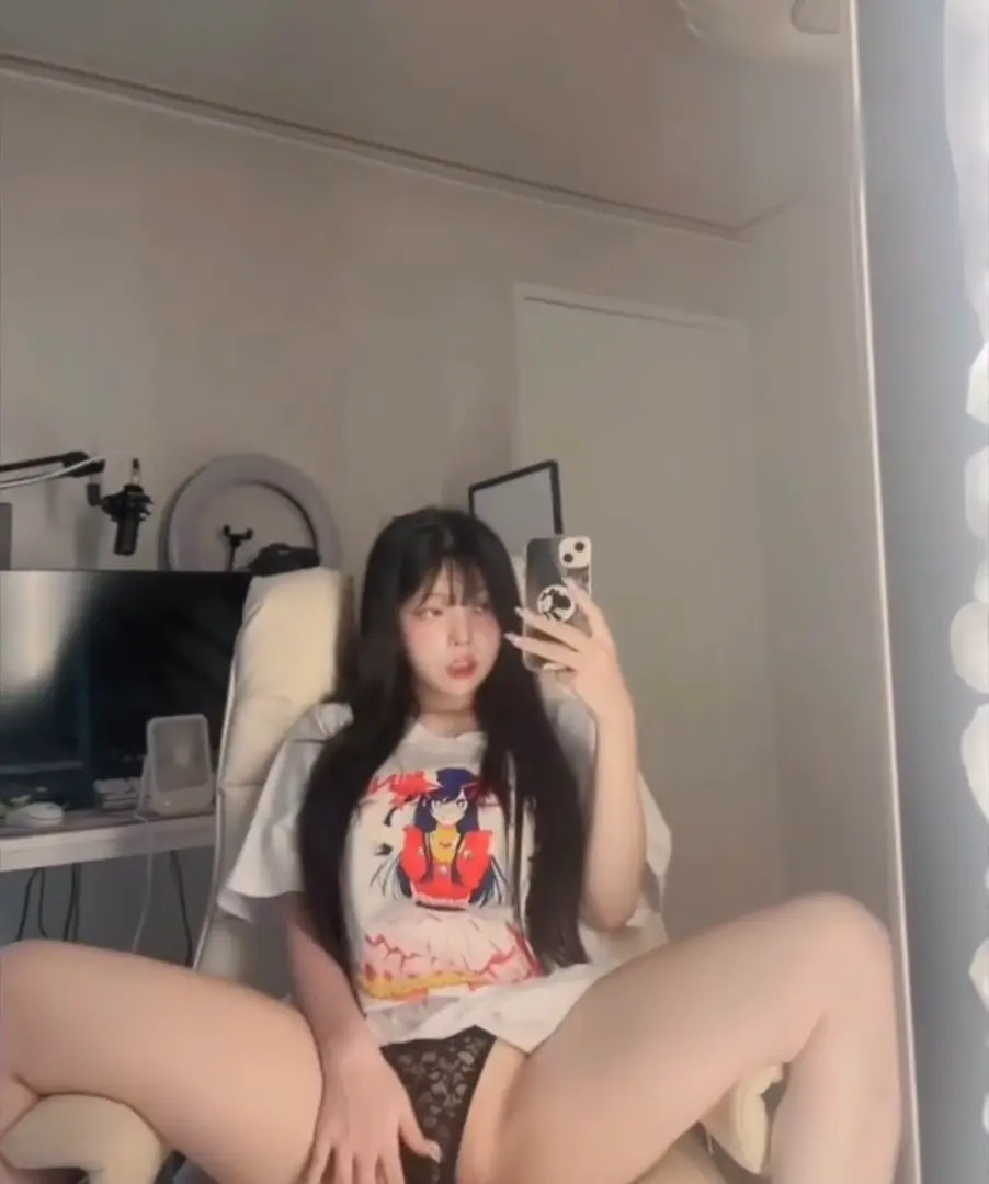 You_s2_diii OnlyFans Leaked Nude Video #240169