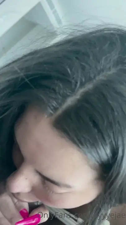 Ayyyejae BBC Blowjob