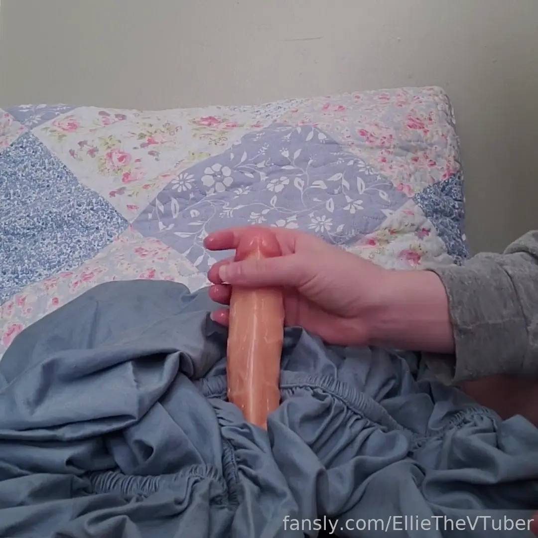 Elliethevtuber OnlyFans Leaked Nude Video #244433