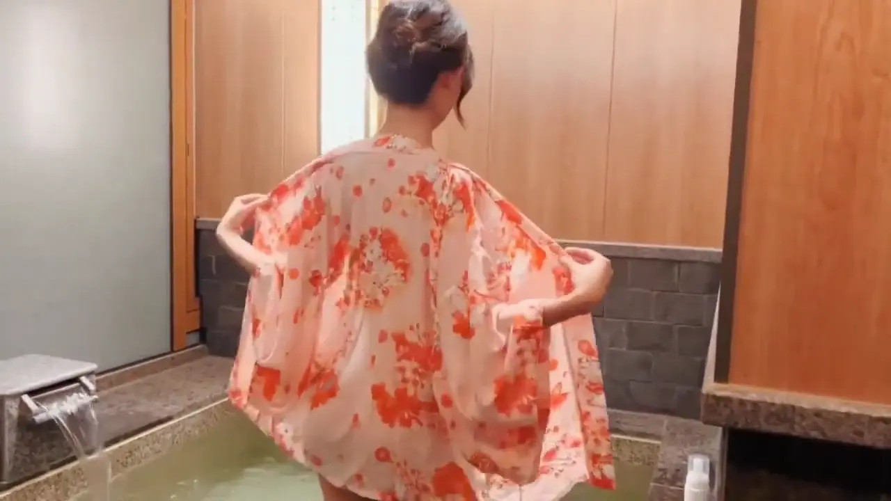 _azhua OnlyFans Leaked Nude Video #247532