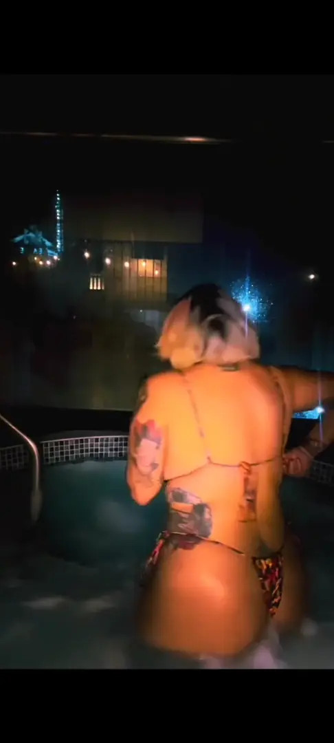 Thezombiunicorn OnlyFans Leaked Nude Video #248629