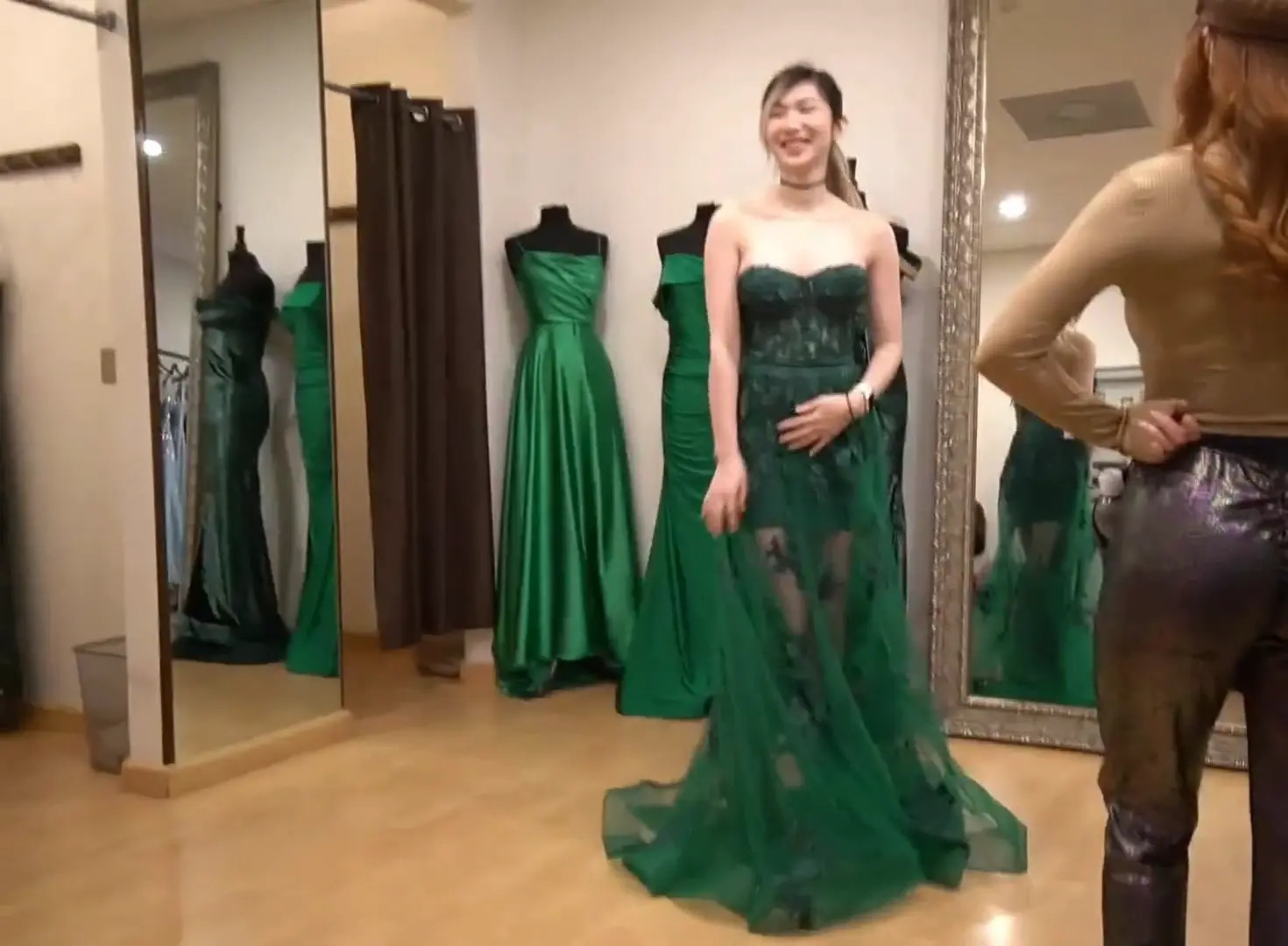 Leena_xu OnlyFans Leaked Nude Video #256493