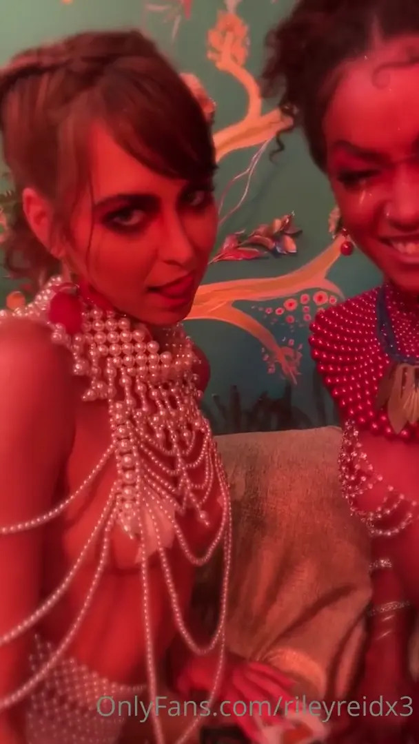 Rieleyreidx3 OnlyFans Leaked Nude Video #256844