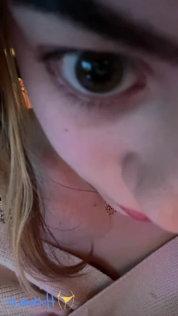 hannah <3 [ hannahowo ] - ALL-NEW FULL TOPLESS UNCENSORED SEXY UNINHIBITED VIDEO😍😍My body