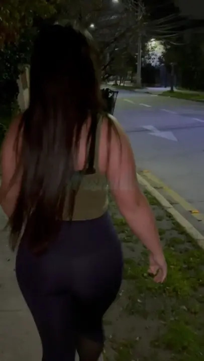 Lemuriana Blows A Cock In The Car