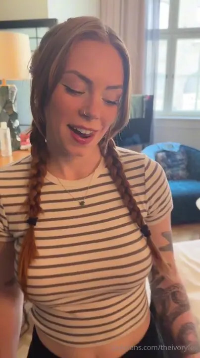 Ivory Fox Gets Double Penetrated And Facialed