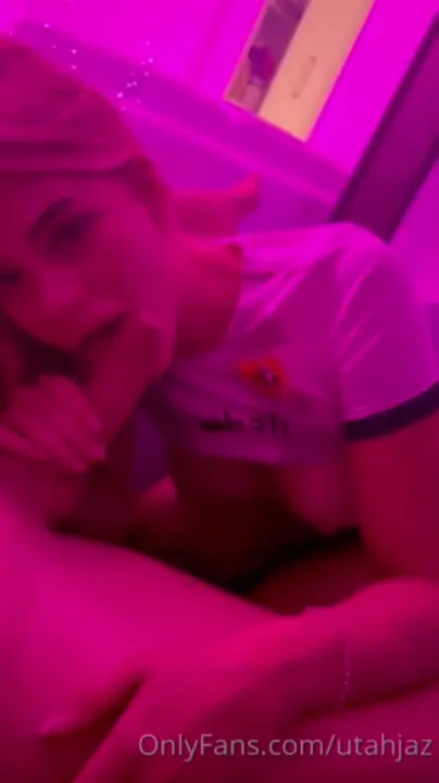 Utahjaz Blows Her BF And Gets Plowed