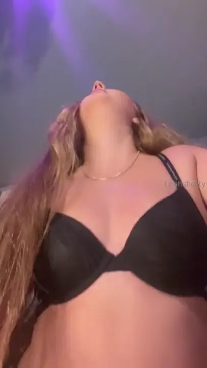 Leahshorty Riding In POV