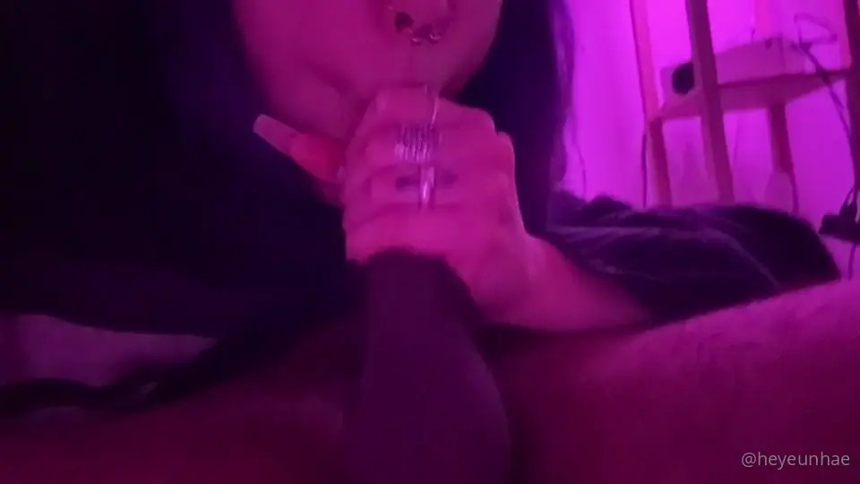Heyeunhae Rides Her Boyfriend With Oiled Ass