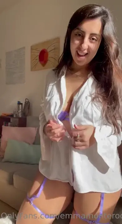 Emmamonteroo Takes Off Shirt And Touches Her Body